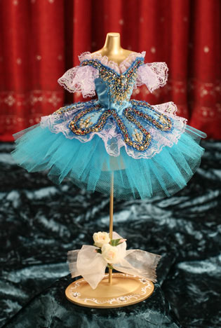 �Ĥ��������